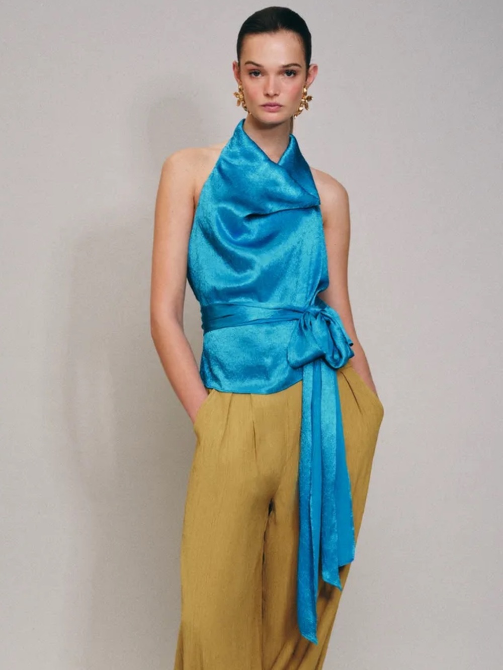 NWT Zara Woman KNOTTED HALTER TOP Blue Size XS